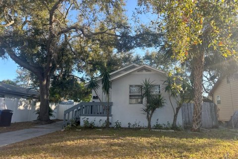 Villa ou maison à Saint Petersburg, Floride 2 chambres, 86.03 m2 № 2302862