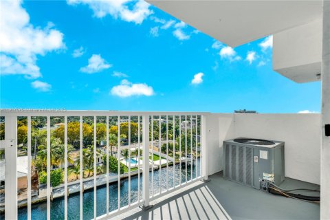Copropriété à vendre à North Miami, Floride: 1 chambre, 74.88 m2 № 1975675 - photo 21