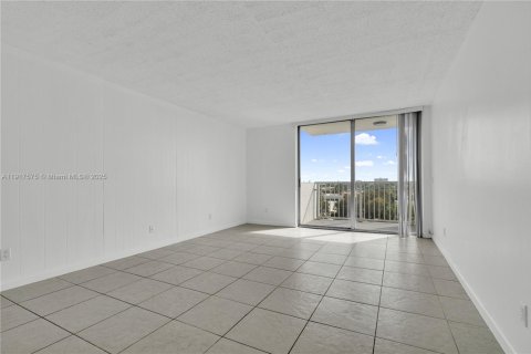 Copropriété à vendre à North Miami, Floride: 1 chambre, 74.88 m2 № 1975675 - photo 5