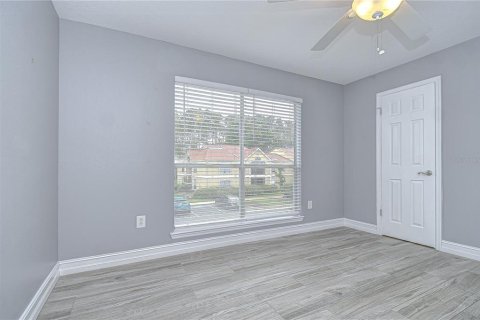 Condo in Tampa, Florida, 3 bedrooms  № 1810665 - photo 21