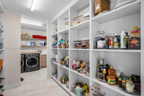 Купить кондоминиум в Бока-Ратон, Флорида 3 спальни, 301.1м2, № 1967863 - фото 7