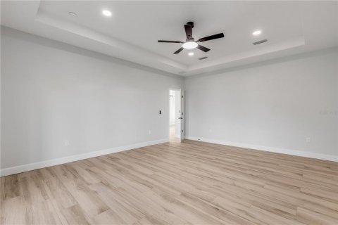 Casa en venta en Oak Hill, Florida, 3 dormitorios, 171.22 m2 № 2324627 - foto 26