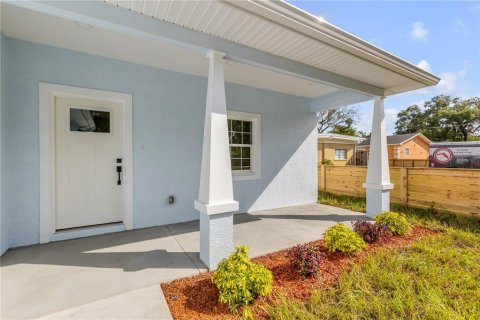 Casa en venta en Oak Hill, Florida, 3 dormitorios, 171.22 m2 № 2324627 - foto 6