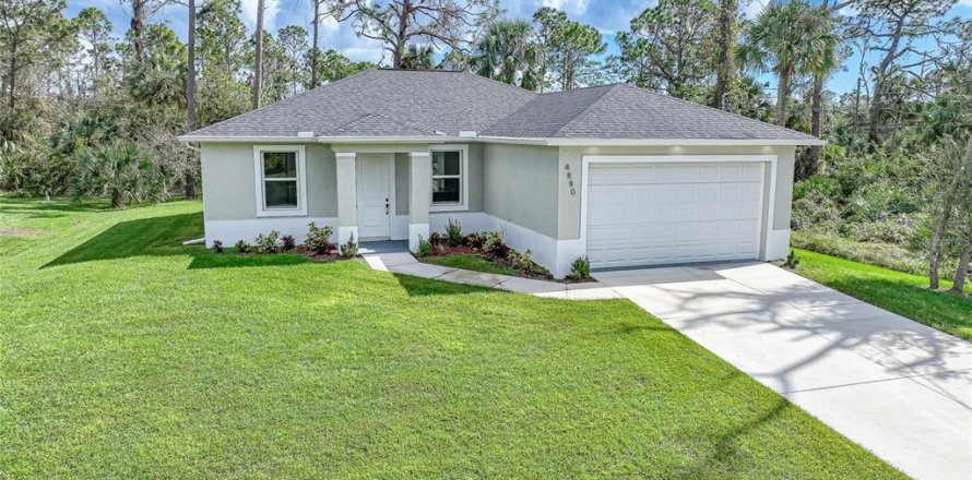Casa en North Port, Florida 3 dormitorios, 139.17 m2 № 1881116