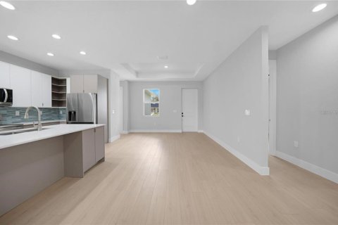Casa en venta en North Port, Florida, 3 dormitorios, 139.17 m2 № 1881116 - foto 6