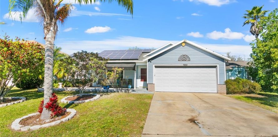 Casa en Kissimmee, Florida 3 dormitorios, 157 m2 № 1733139