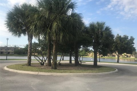 Touwnhouse à louer à Davie, Floride: 3 chambres, 152.17 m2 № 2005190 - photo 19