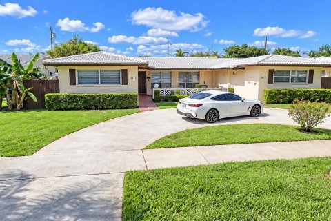 Appartement à louer à Hollywood, Floride: 3 chambres, 157.93 m2 № 2366357 - photo 4