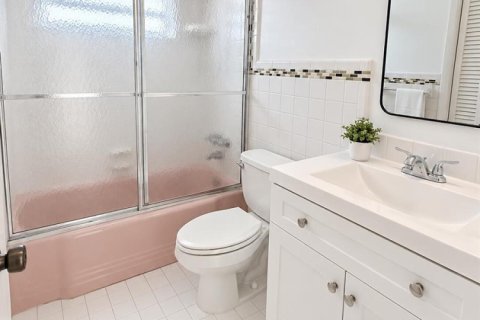 Appartement à louer à Hollywood, Floride: 3 chambres, 157.93 m2 № 2366357 - photo 8
