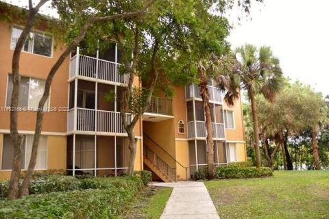 Condominio en venta en Pompano Beach, Florida, 1 dormitorio, 58.81 m2 № 1937640 - foto 18