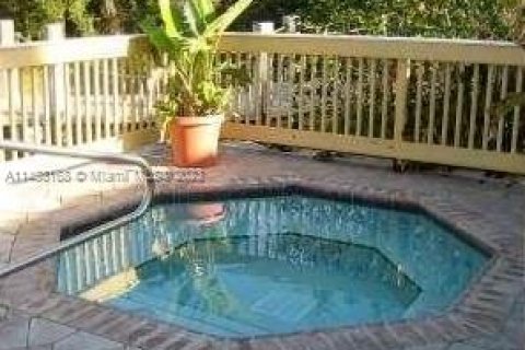 Condominio en venta en Pompano Beach, Florida, 1 dormitorio, 58.81 m2 № 1937640 - foto 22