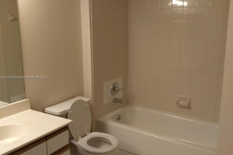Condominio en venta en Pompano Beach, Florida, 1 dormitorio, 58.81 m2 № 1937640 - foto 8