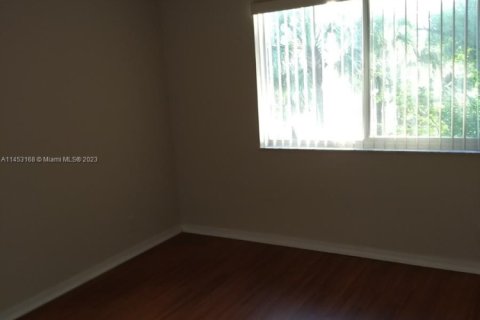 Condominio en venta en Pompano Beach, Florida, 1 dormitorio, 58.81 m2 № 1937640 - foto 9