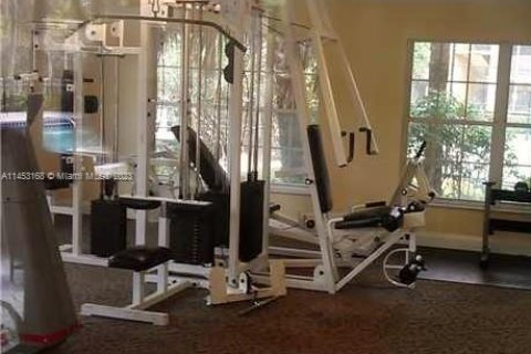 Condominio en venta en Pompano Beach, Florida, 1 dormitorio, 58.81 m2 № 1937640 - foto 19