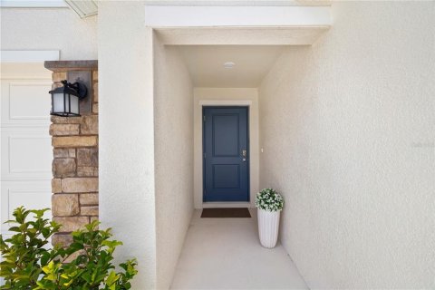 Villa ou maison à vendre à Davenport, Floride: 4 chambres, 169.45 m2 № 2396836 - photo 4