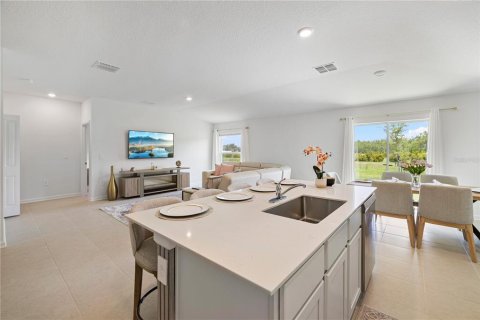 Villa ou maison à vendre à Davenport, Floride: 4 chambres, 169.45 m2 № 2396836 - photo 16