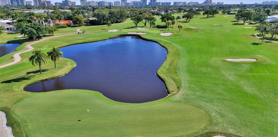 Estudio en el Condominio en Fort Lauderdale, Florida  № 2085084