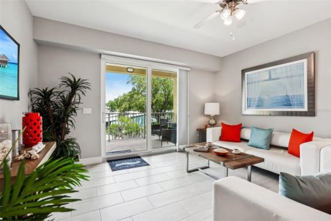 Copropriété à vendre à New Smyrna Beach, Floride: 3 chambres, 148.92 m2 № 1777301 - photo 6