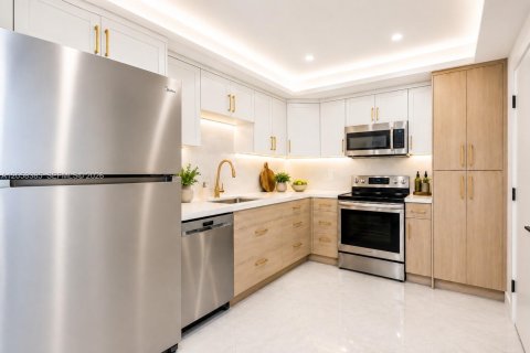 Condo in Sunny Isles Beach, Florida, 1 bedroom  № 2185987 - photo 13
