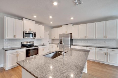 Casa en venta en Riverview, Florida, 5 dormitorios, 273.97 m2 № 1529699 - foto 7