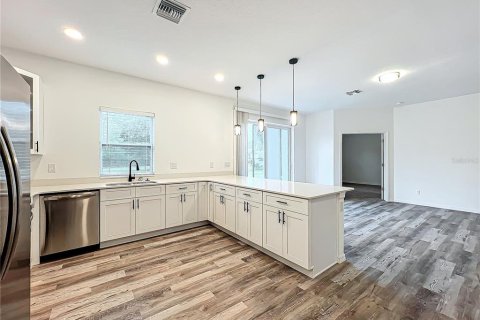 Casa en venta en Port Charlotte, Florida, 3 dormitorios, 152.08 m2 № 1626401 - foto 16