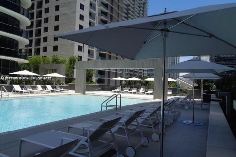 Condominio en venta en Miami, Florida, 1 dormitorio, 68.56 m2 № 2077063 - foto 18