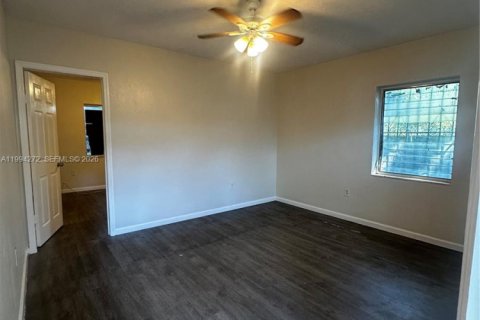 Снять в аренду виллу или дом в Майами, Флорида 1 спальня, 100.33м2, № 2063911 - фото 4