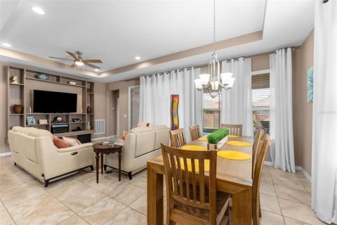 Villa ou maison à vendre à Ocala, Floride: 3 chambres, 172.98 m2 № 2140345 - photo 4