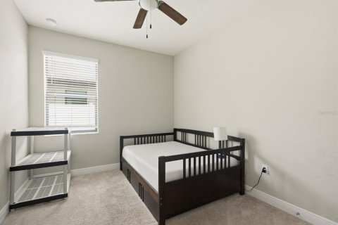 House in New Port Richey, Florida 3 bedrooms, 182.09 sq.m. № 2223593 - photo 20