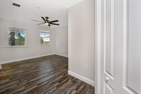 Copropriété à louer à Miramar, Floride: 2 chambres, 111.95 m2 № 1948135 - photo 15