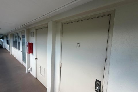 Купить кондоминиум в Дирфилд-Бич, Флорида 4 комнаты, 54.35м2, № 2192459 - фото 21