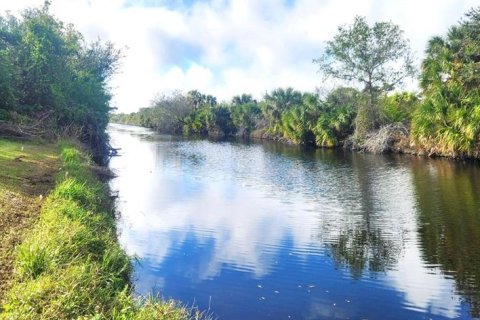 House in Rotonda, Florida 3 bedrooms, 155.15 sq.m. № 1537040 - photo 2