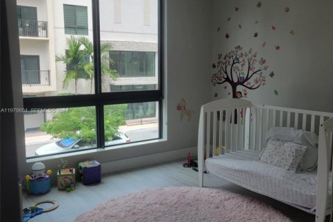 Condo in Doral, Florida, 3 bedrooms  № 2031318 - photo 16