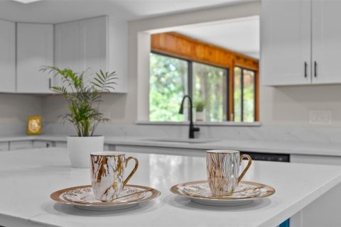 Casa en venta en Cocoa, Florida, 4 dormitorios, 275.73 m2 № 1883101 - foto 24