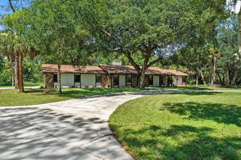 Casa en venta en Cocoa, Florida, 4 dormitorios, 275.73 m2 № 1883101 - foto 5