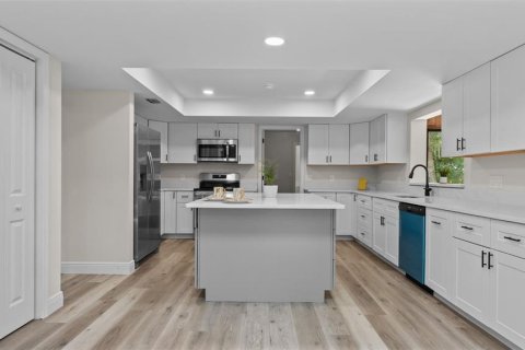 Casa en venta en Cocoa, Florida, 4 dormitorios, 275.73 m2 № 1883101 - foto 22