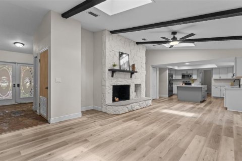 Casa en venta en Cocoa, Florida, 4 dormitorios, 275.73 m2 № 1883101 - foto 17