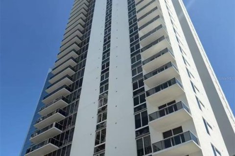 Copropriété à vendre à Miami, Floride: 2 chambres, 108.51 m2 № 1782693 - photo 1