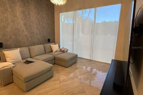 Copropriété à vendre à Miami, Floride: 2 chambres, 108.51 m2 № 1782693 - photo 8