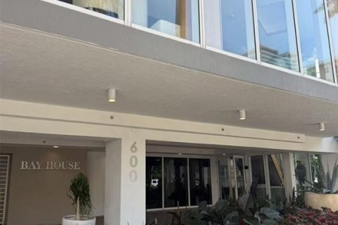 Copropriété à vendre à Miami, Floride: 2 chambres, 108.51 m2 № 1782693 - photo 2