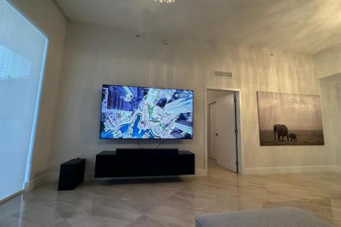 Copropriété à vendre à Miami, Floride: 2 chambres, 108.51 m2 № 1782693 - photo 5