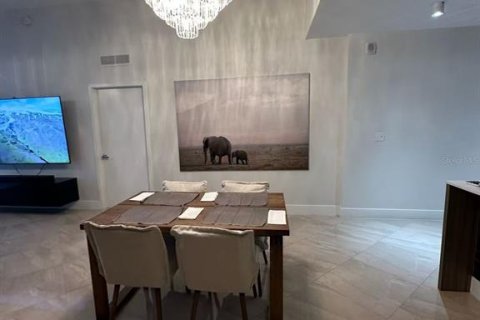 Copropriété à vendre à Miami, Floride: 2 chambres, 108.51 m2 № 1782693 - photo 4