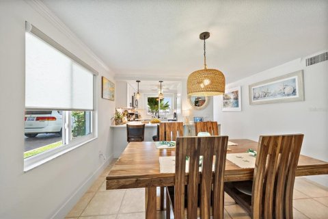 Condominio en alquiler en Longboat Key, Florida, 2 dormitorios, 129.13 m2 № 2096909 - foto 19