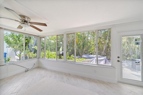 Condominio en alquiler en Longboat Key, Florida, 2 dormitorios, 129.13 m2 № 2096909 - foto 13