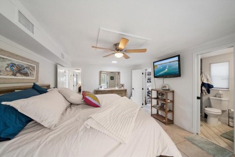 Condominio en alquiler en Longboat Key, Florida, 2 dormitorios, 129.13 m2 № 2096909 - foto 11