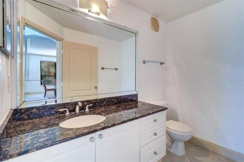 Condo in Clearwater, Florida, 3 bedrooms  № 1915095 - photo 11