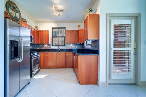 Condo in Clearwater, Florida, 3 bedrooms  № 1915095 - photo 17