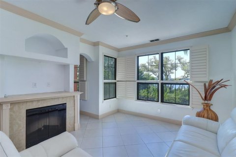Condo in Clearwater, Florida, 3 bedrooms  № 1915095 - photo 13