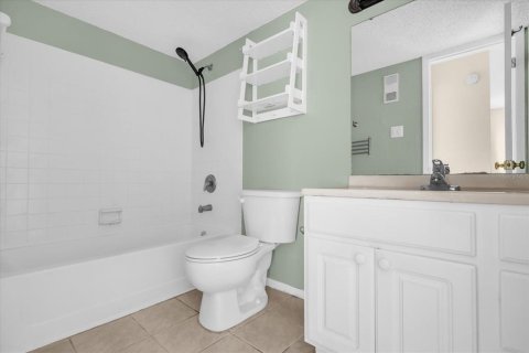 Condo in Casselberry, Florida, 1 bedroom  № 1879197 - photo 15