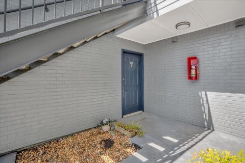 Condo in Casselberry, Florida, 1 bedroom  № 1879197 - photo 17